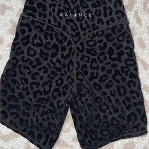 Balance biker shorts